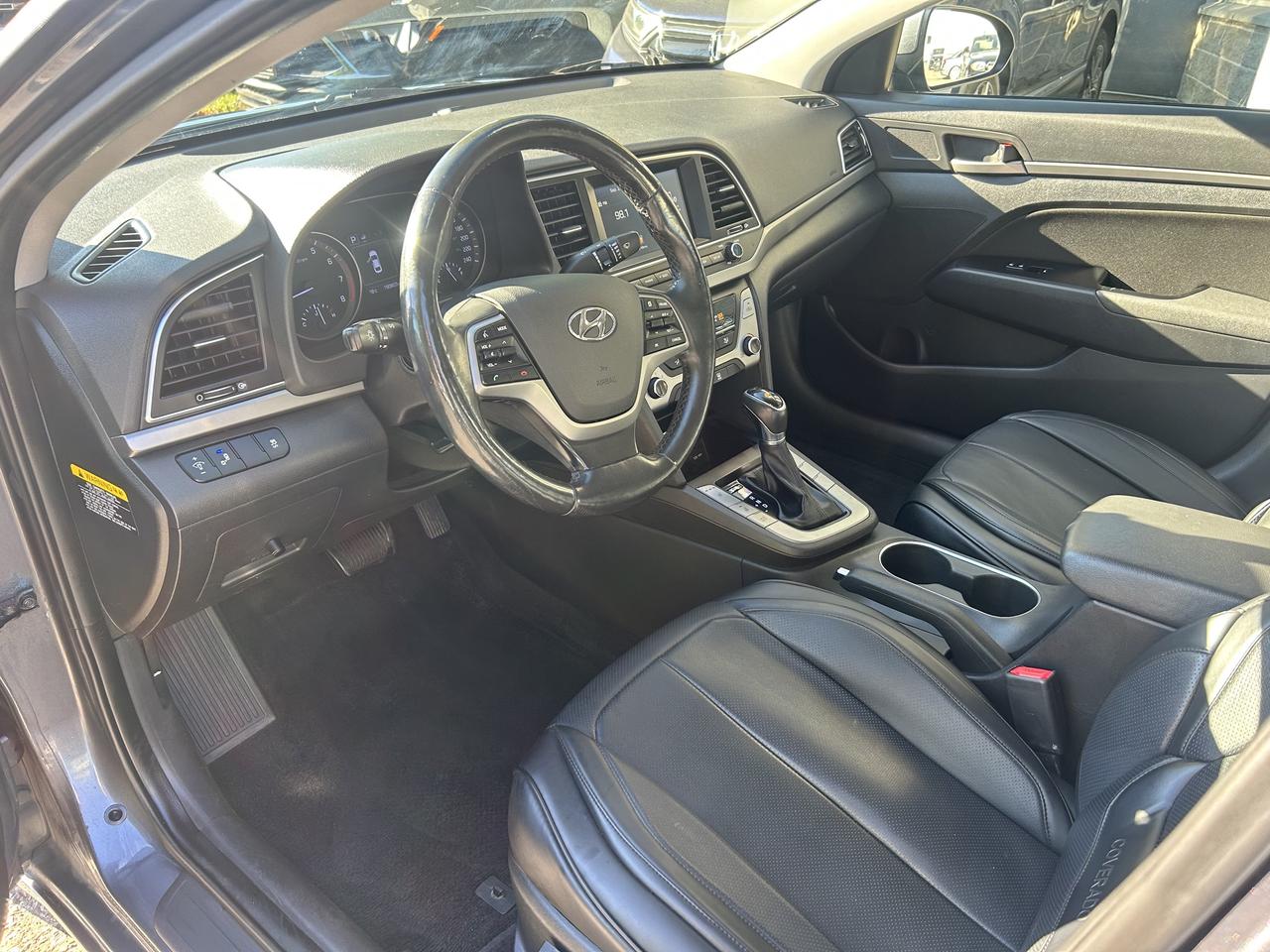 2017 Hyundai Elantra GL - HEATED SEATS/STEERING WHEEL, B/U CAM & MORE!! Photo