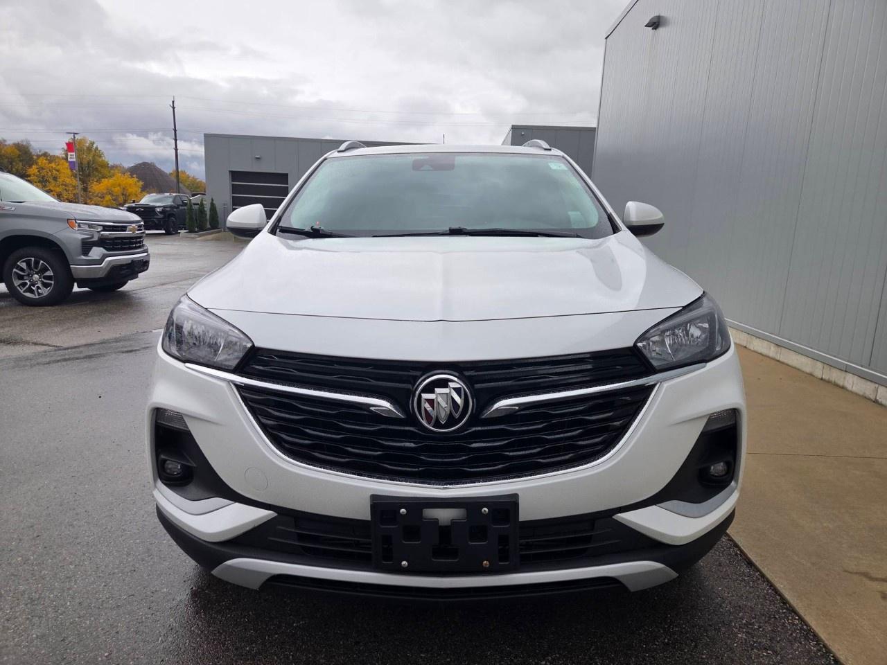 2023 Buick Encore GX Select AWD Photo2