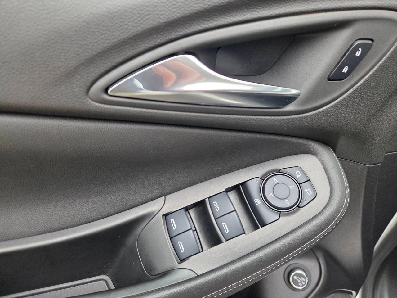 2023 Buick Encore GX Select AWD Photo