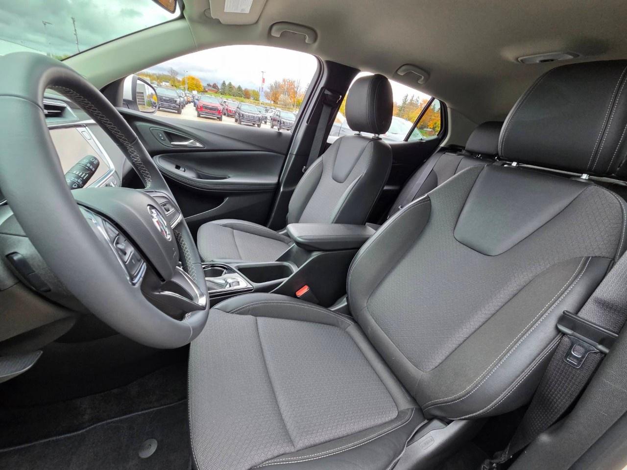 2023 Buick Encore GX Select AWD Photo