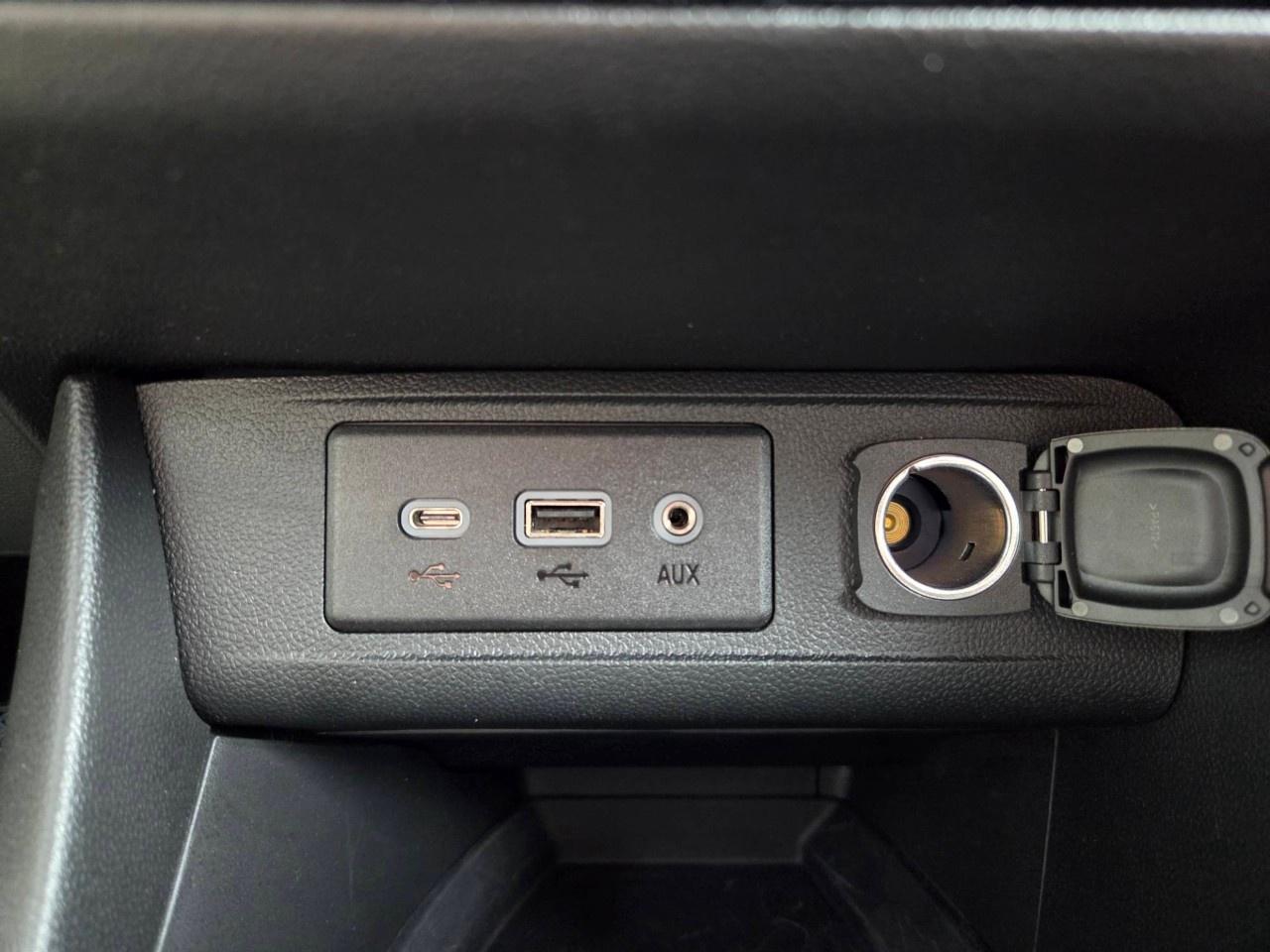 2023 Buick Encore GX Select AWD Photo