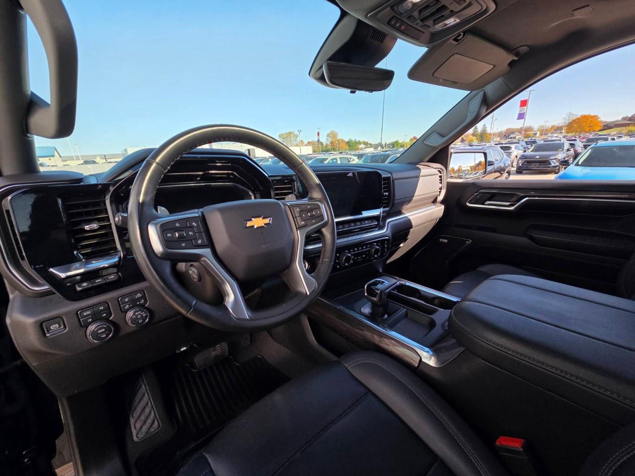 2024 Chevrolet Silverado 1500 Crew Cab Short Box 4-Wheel Drive LTZ Photo