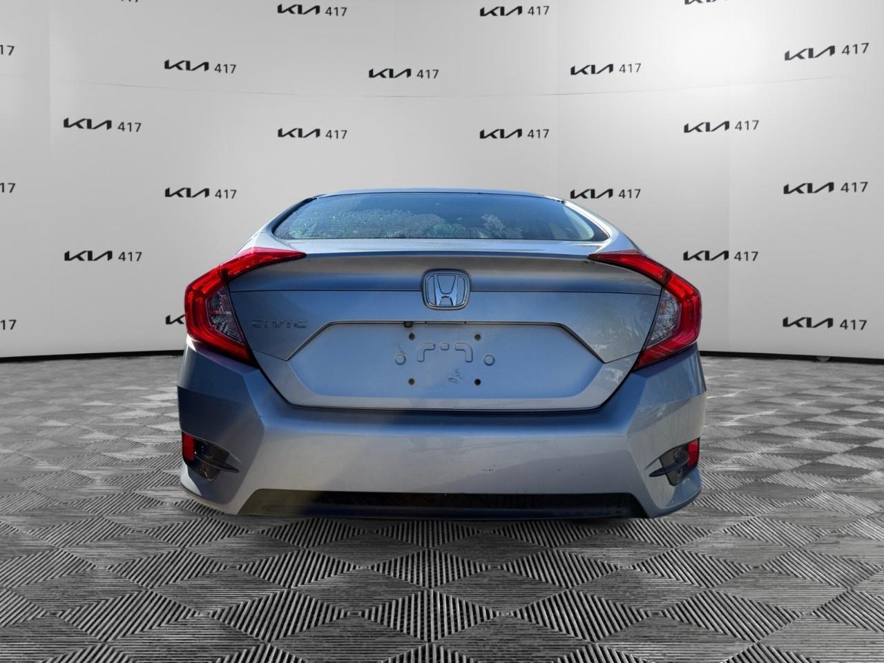 2017 Honda Civic Sedan EX CVT Sedan Photo3