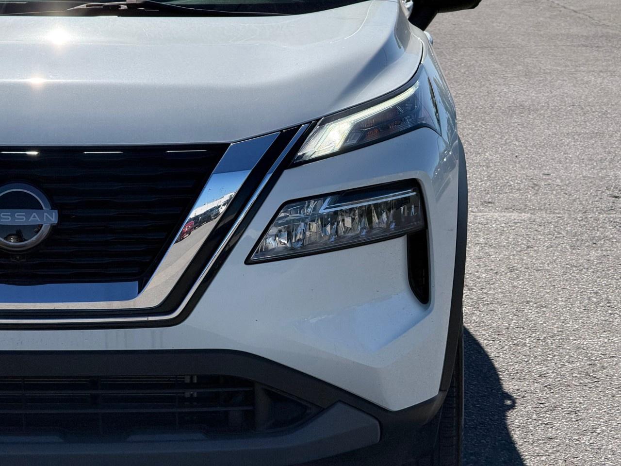 2023 Nissan Rogue AWD SV Moonroof Photo