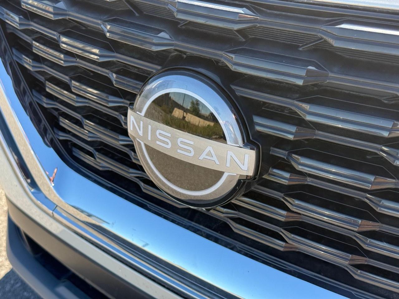 2023 Nissan Rogue AWD SV Moonroof Photo