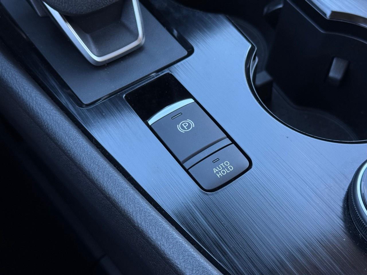 2023 Nissan Rogue AWD SV Moonroof Photo