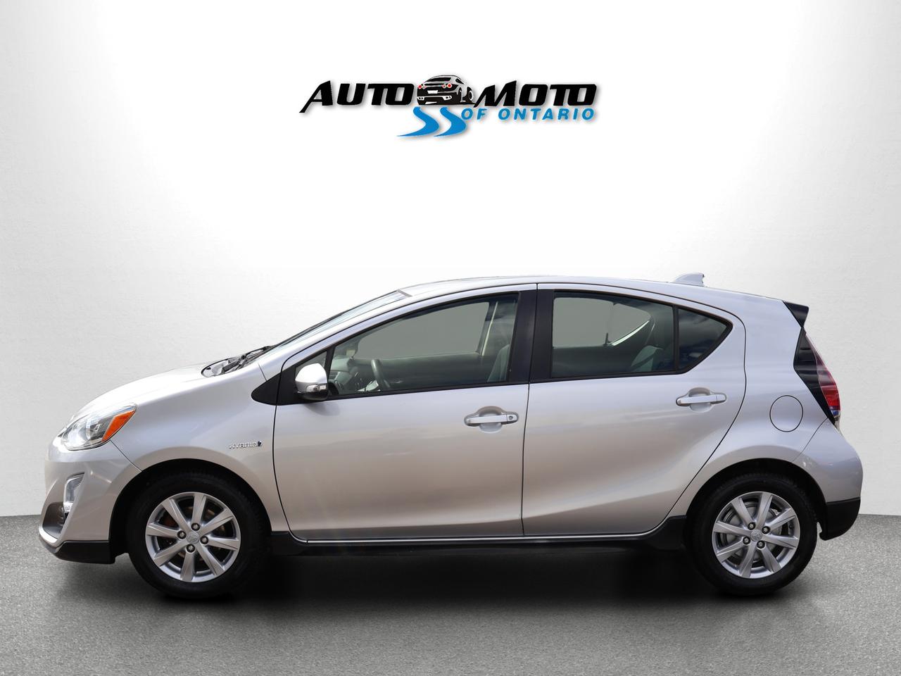 2017 Toyota Prius c HYBRID CERTIFIED CAMERA BLUETOOTH CRUISE ALLOYS Photo