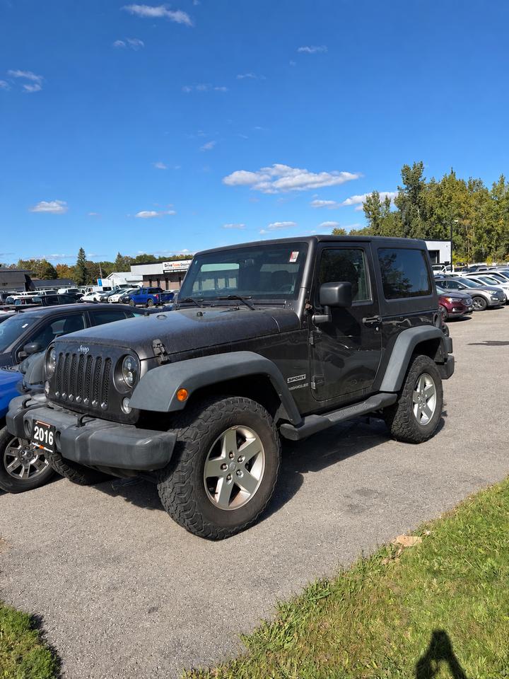 2016 Jeep Wrangler SPORT - Photo #1