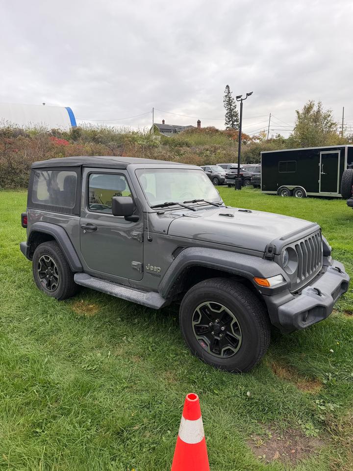 2018 Jeep Wrangler SPORT Photo