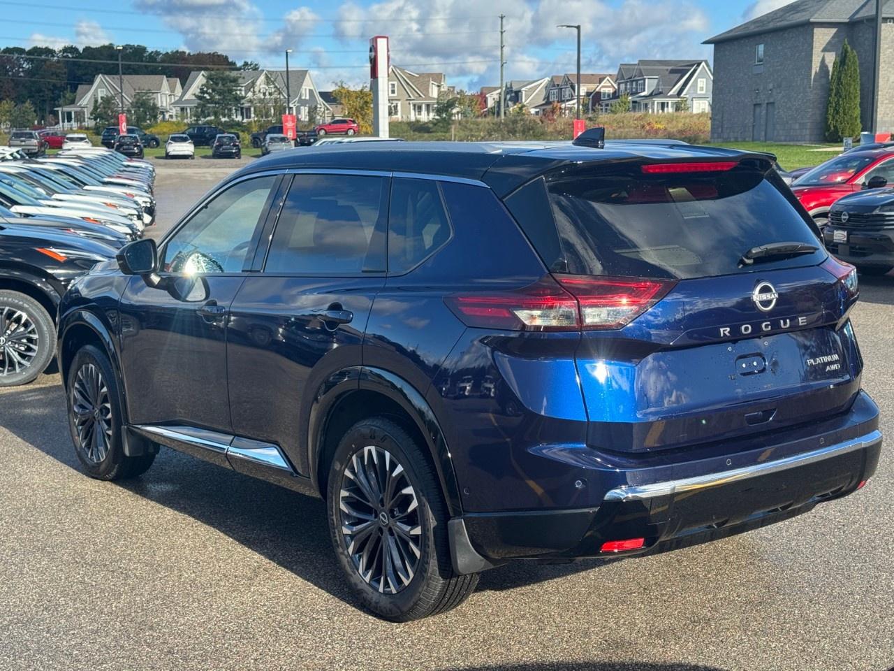 2024 Nissan Rogue AWD Platinum Photo