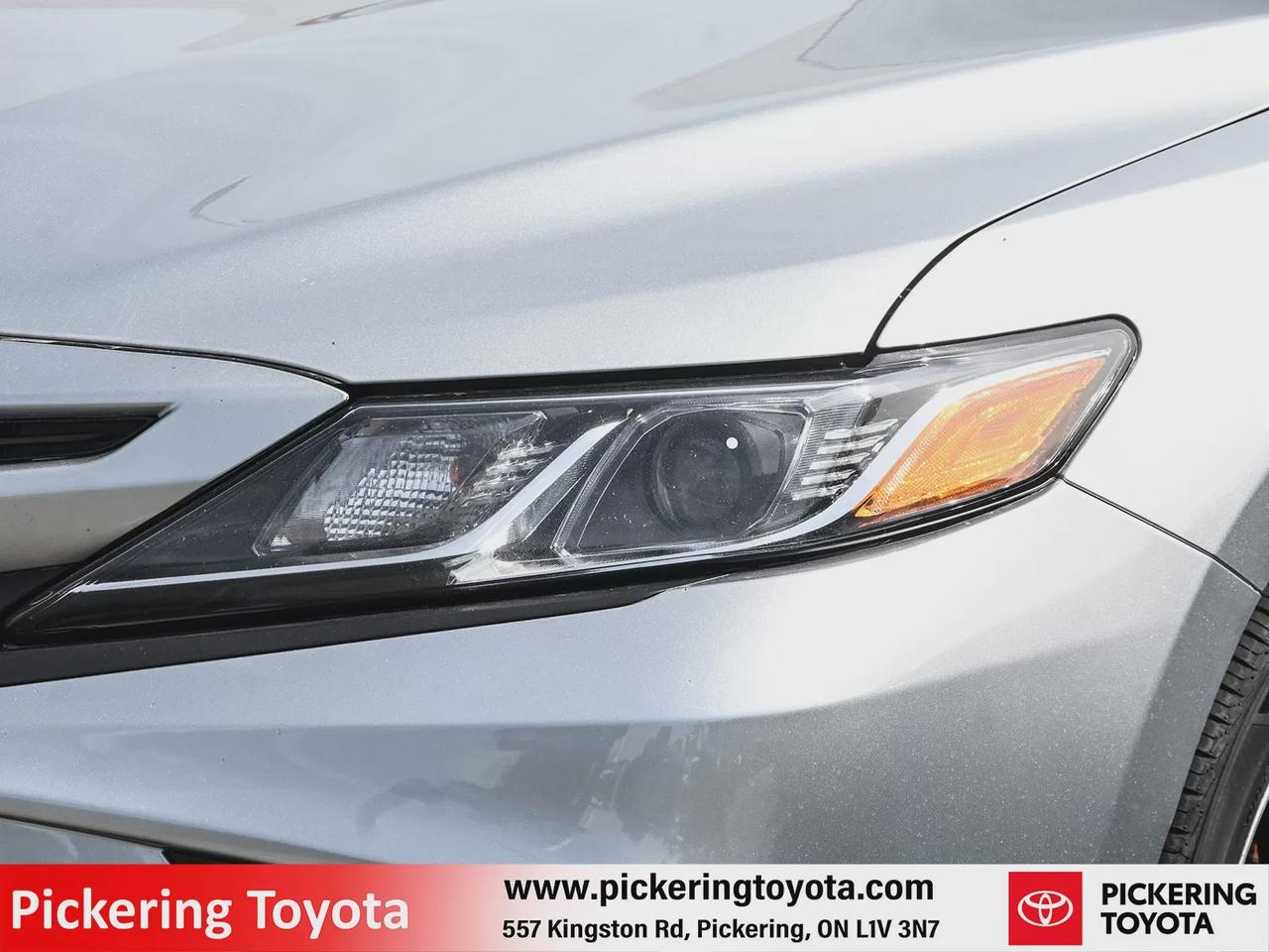 2018 Toyota Camry SE Photo5