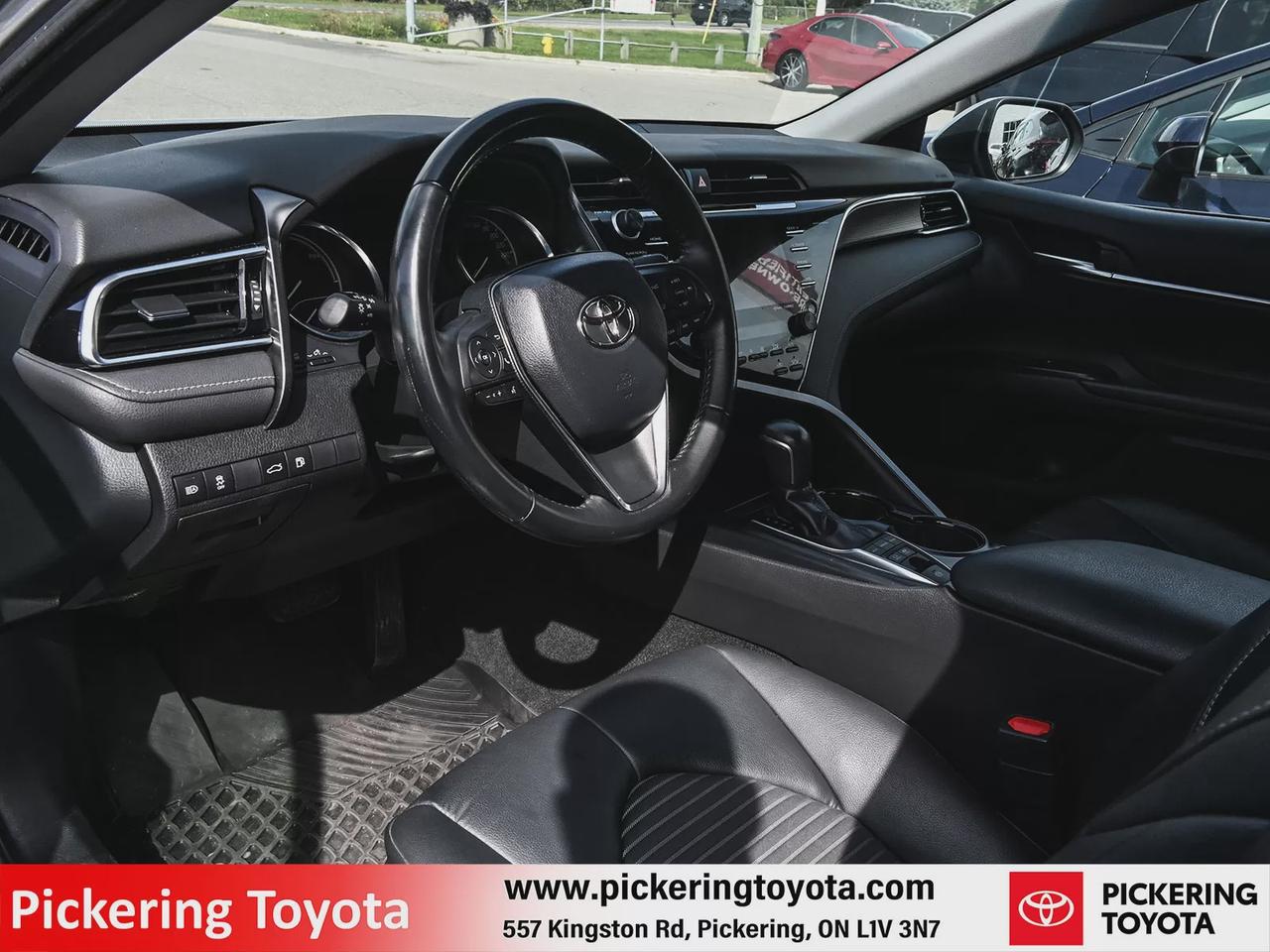 2018 Toyota Camry SE Photo