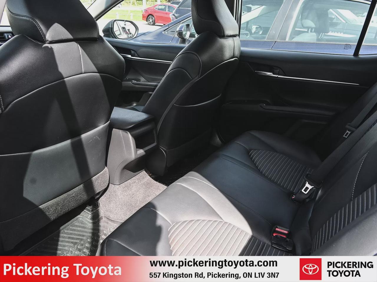 2018 Toyota Camry SE Photo