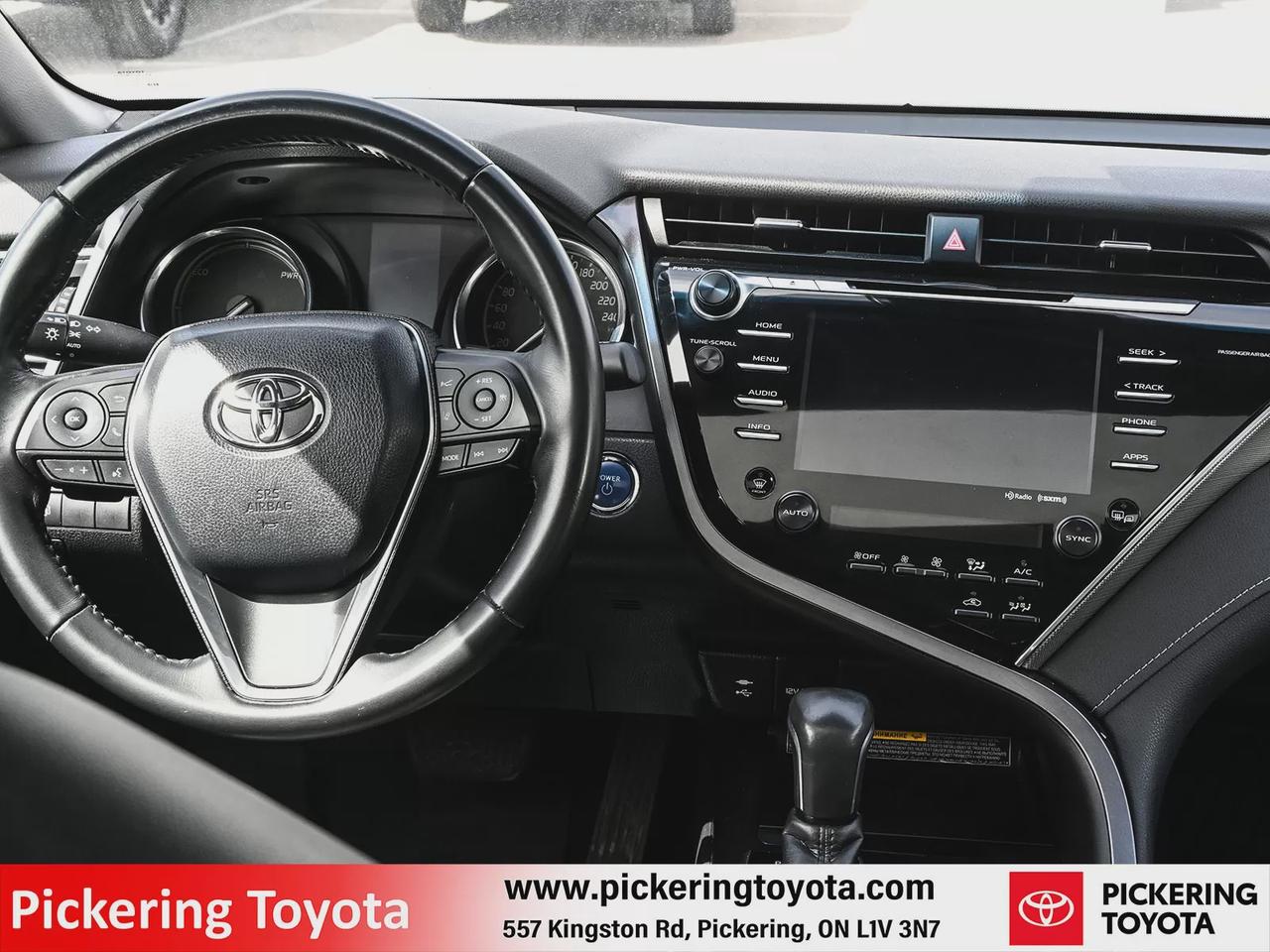 2018 Toyota Camry SE Photo