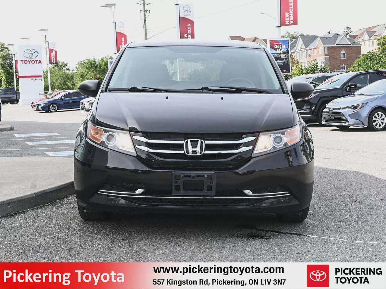 2015 Honda Odyssey SE Photo
