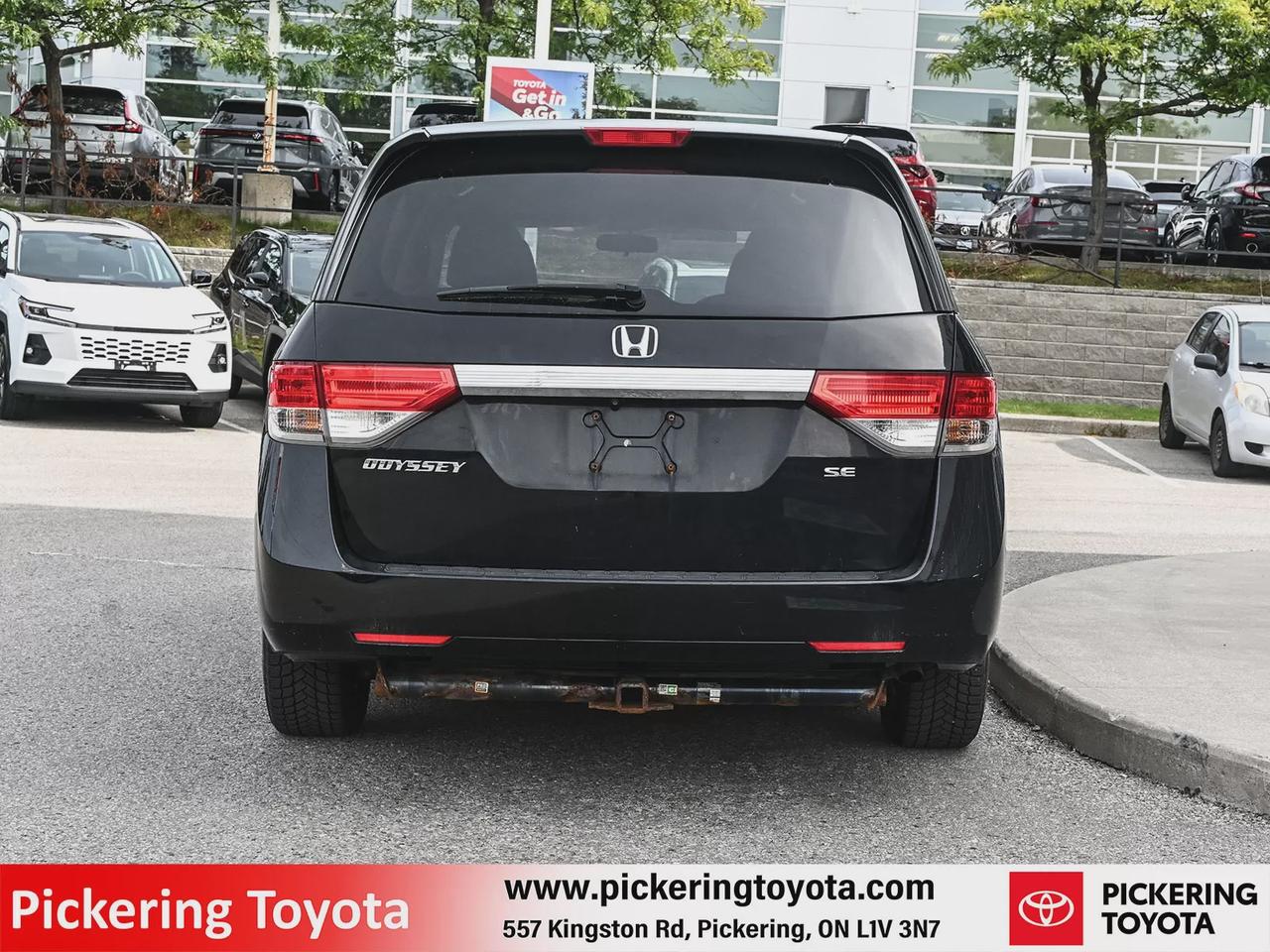 2015 Honda Odyssey SE Photo