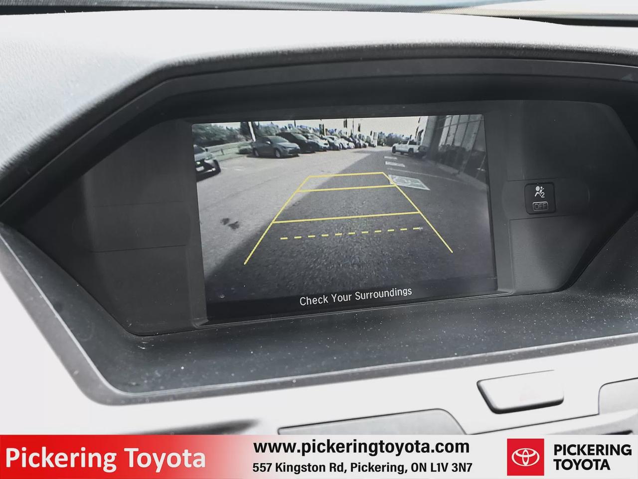2015 Honda Odyssey SE Photo