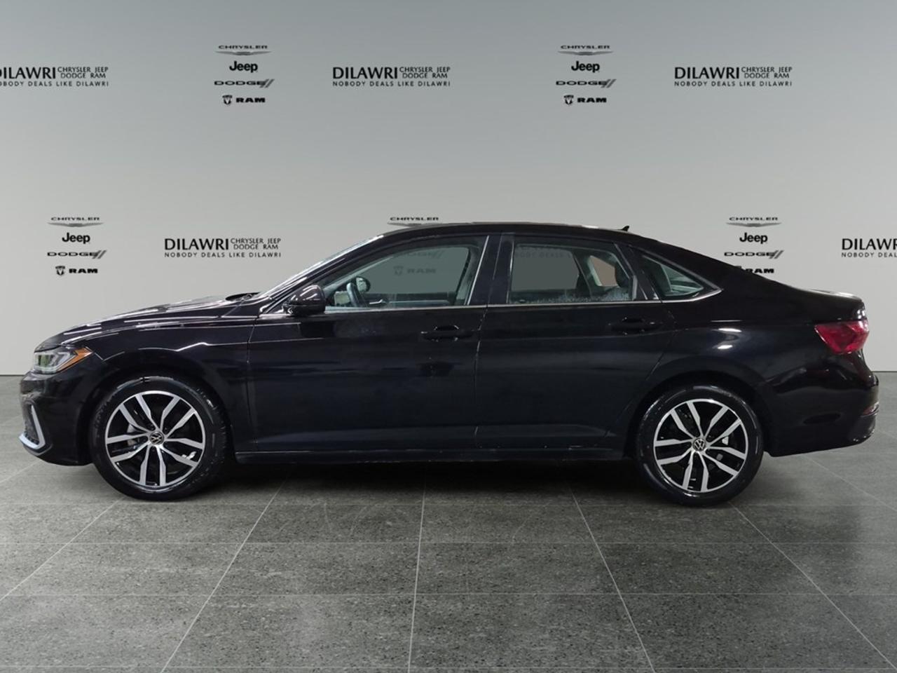 2026 Volkswagen Jetta Comfortline AUTO Photo5