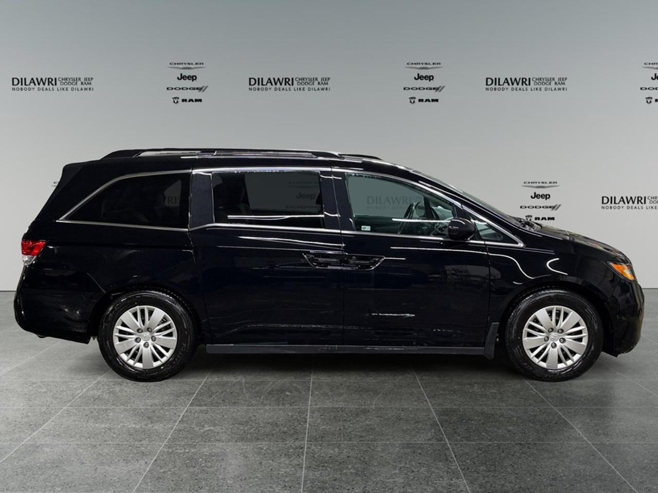 2017 Honda Odyssey 4dr Wgn LX Photo