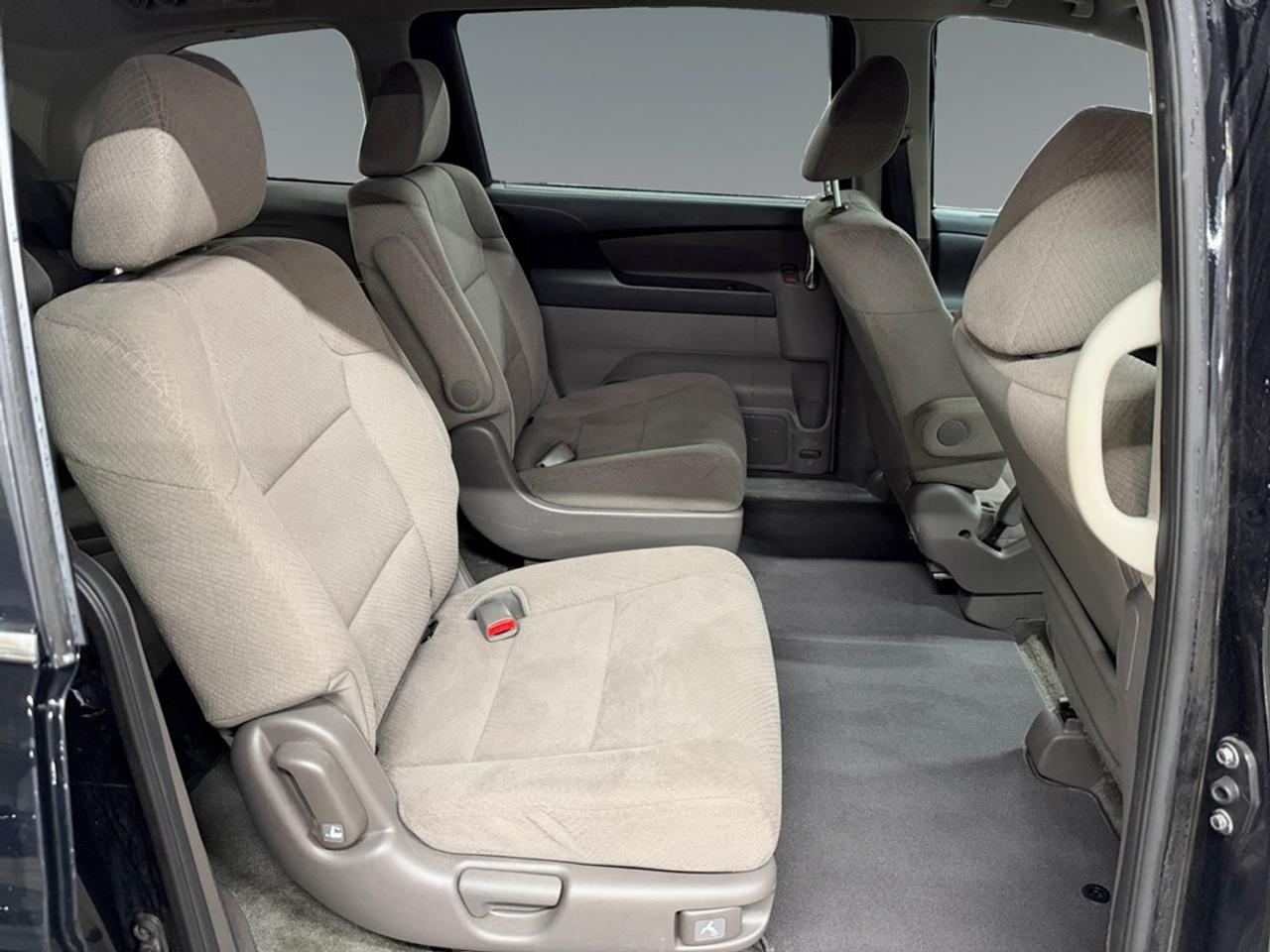 2017 Honda Odyssey 4dr Wgn LX Photo