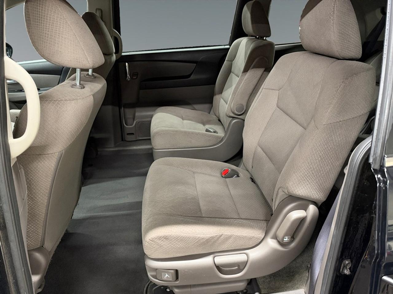 2017 Honda Odyssey 4dr Wgn LX Photo