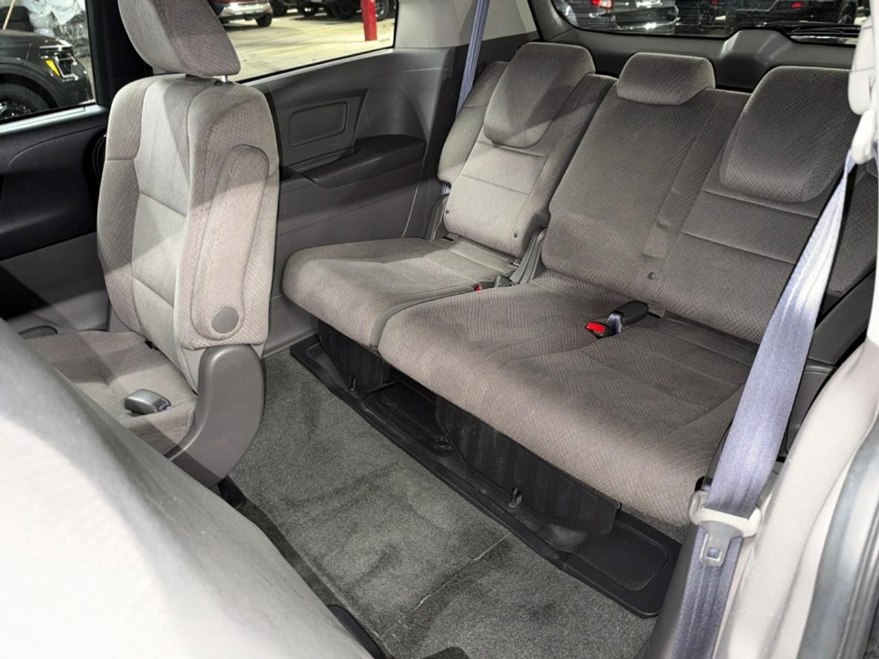 2017 Honda Odyssey 4dr Wgn LX Photo