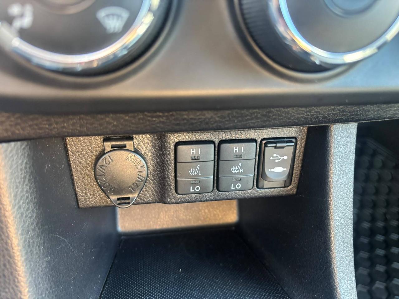2016 Toyota Corolla 4DR SDN AUTO CE Photo