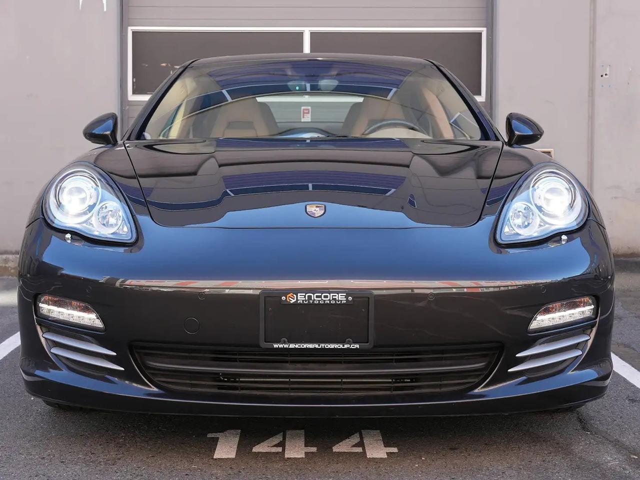 2012 Porsche Panamera 4S - Photo #1