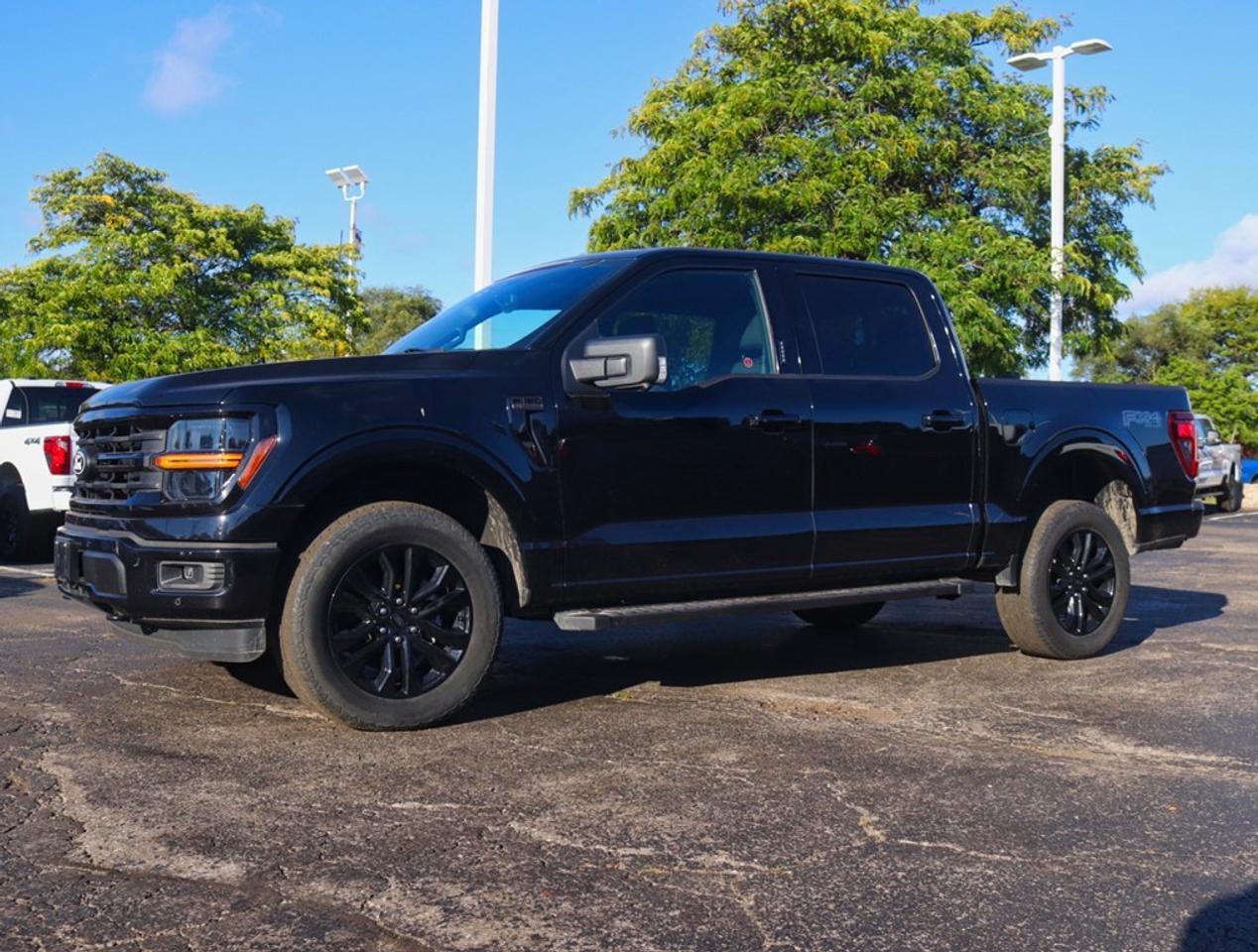 2024 Ford F-150 XLT | 4X4 | 3.5L | 302A | BLK PK PLS | FX4 Photo4