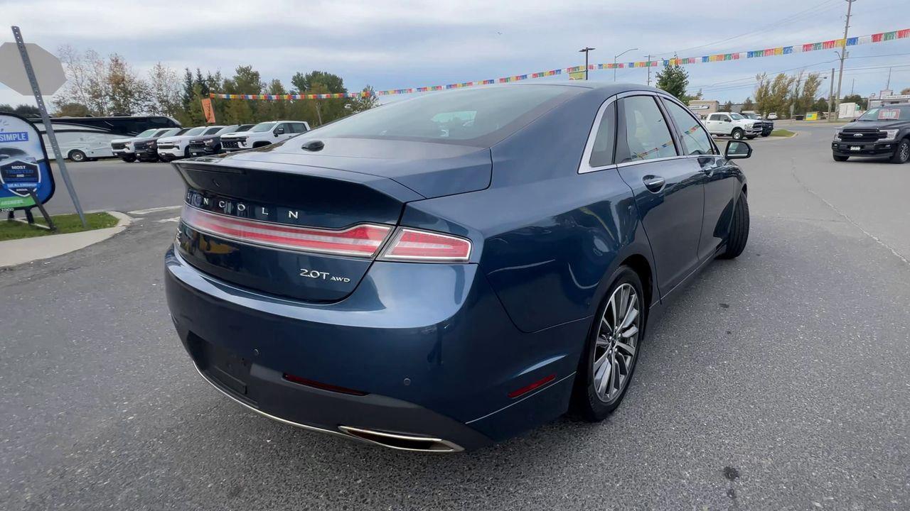 2018 Lincoln MKZ Select AWD, HEATED FRONT SEATS/ STEERING WHEEL, NAV, CRUISE CONTROL, BACK UP CAM!! Photo