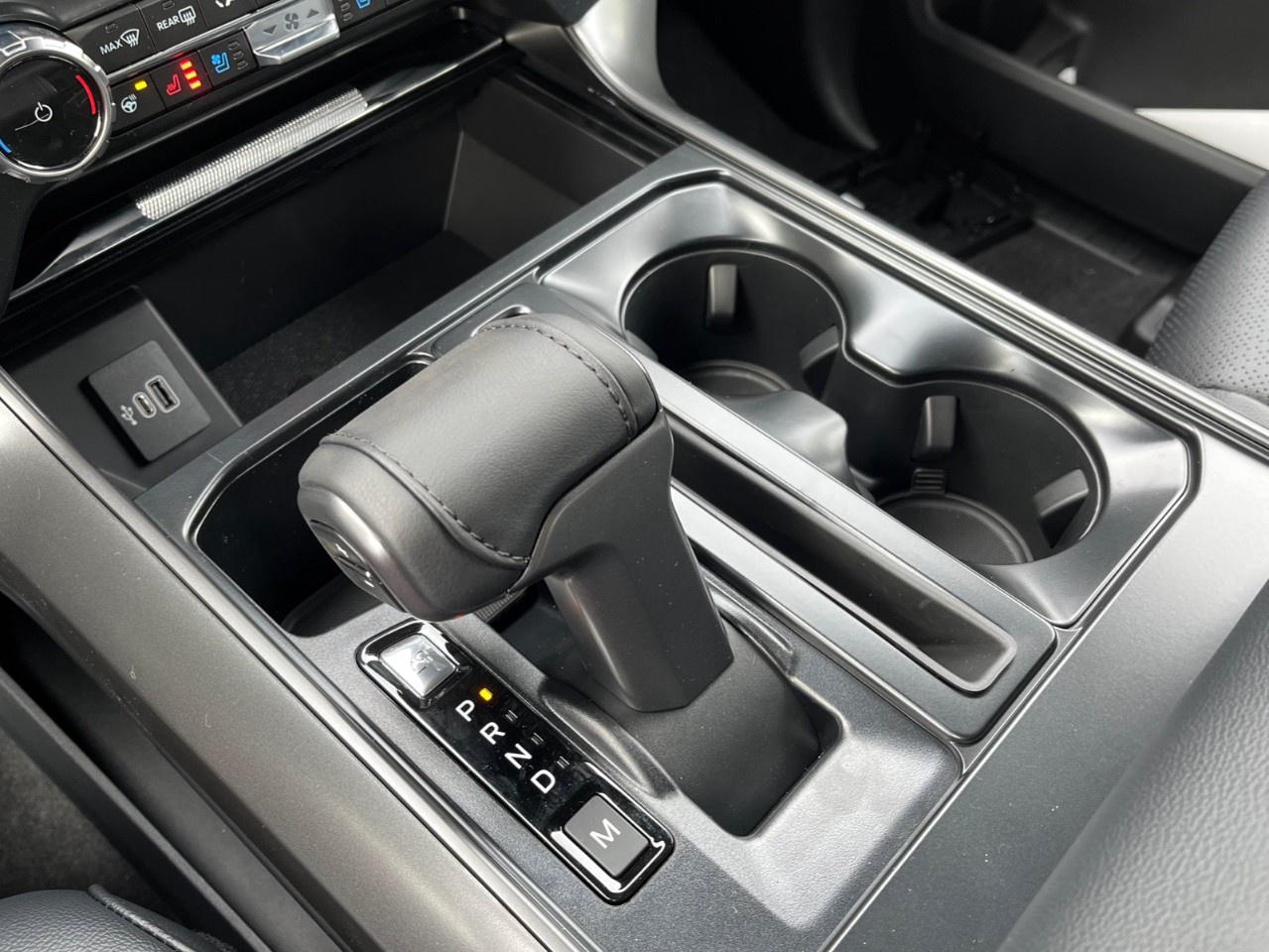 2026 Ford F-150 Lariat 4WD SuperCrew 5.5' Box Photo
