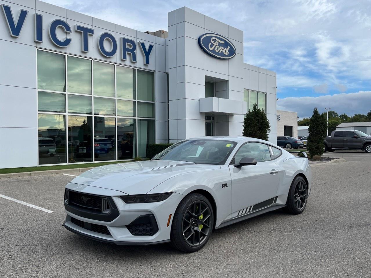 2026 Ford Mustang EcoBoost Premium Fastback Photo5
