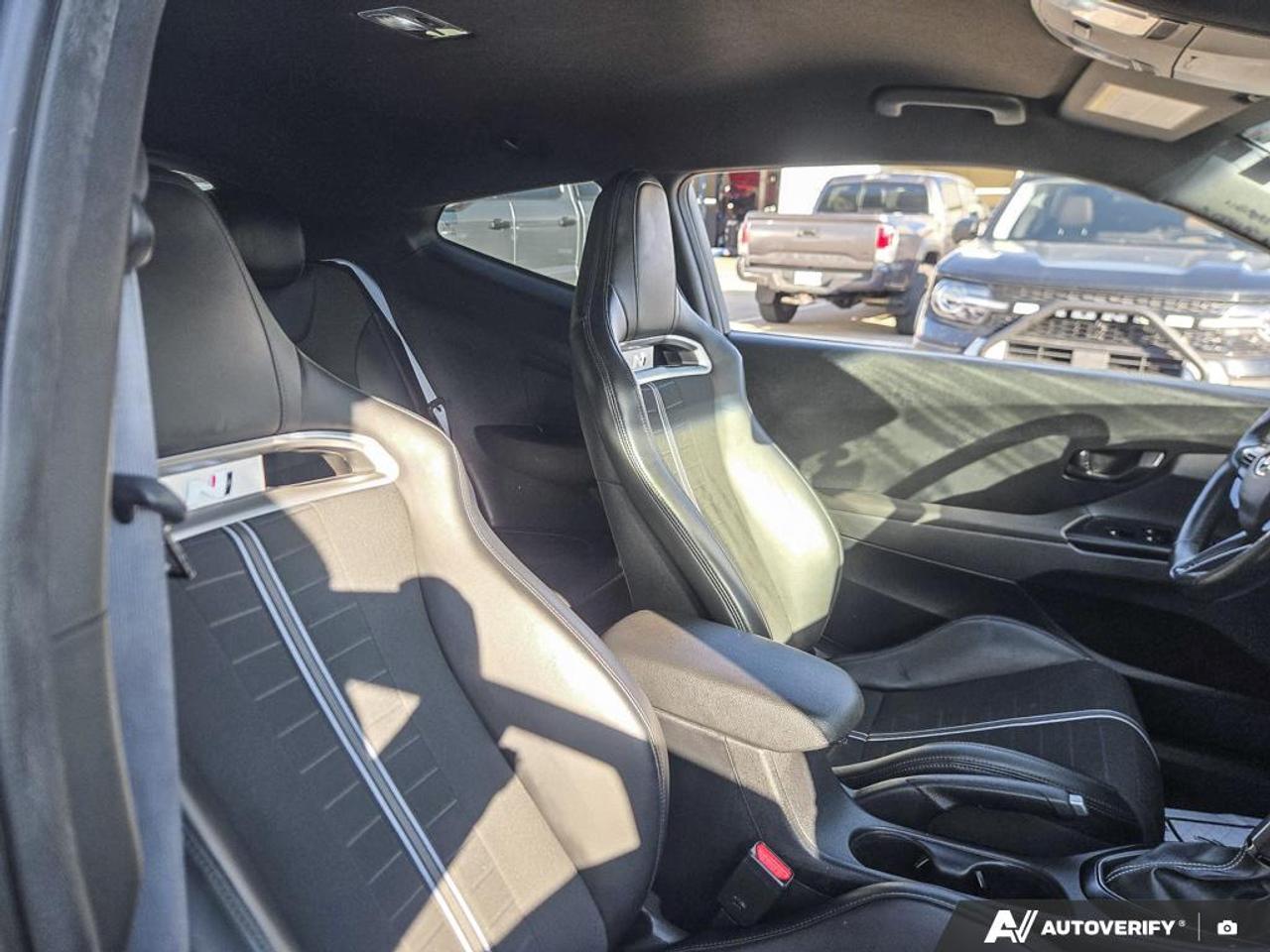 2021 Hyundai Veloster N 275 HP PERFORMANCE HOT HATCH | NO ADMIN FEES! | ON Photo