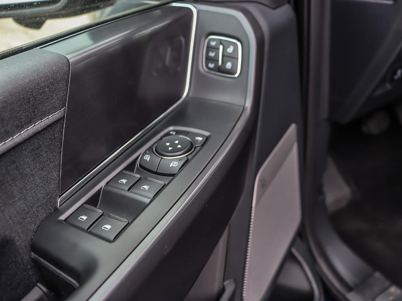 2026 Ford F-150 Lariat Photo