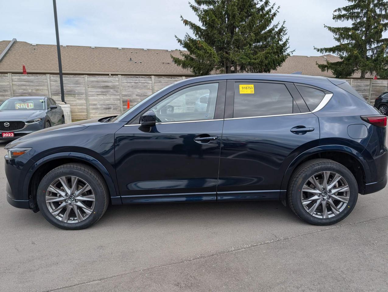 2025 Mazda CX-5 GT Photo