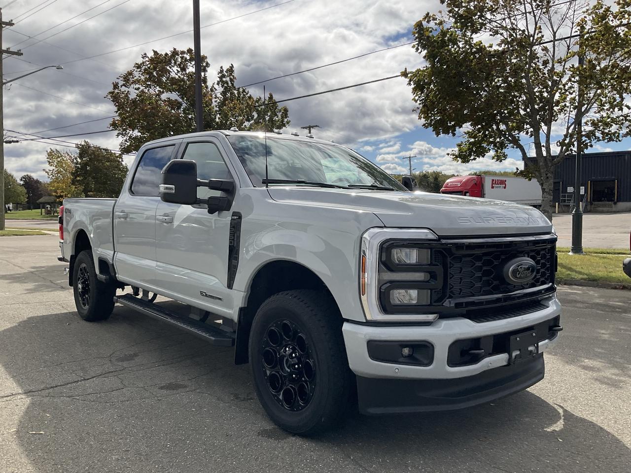 2026 Ford F-250 Super Duty SRW Lariat Photo2