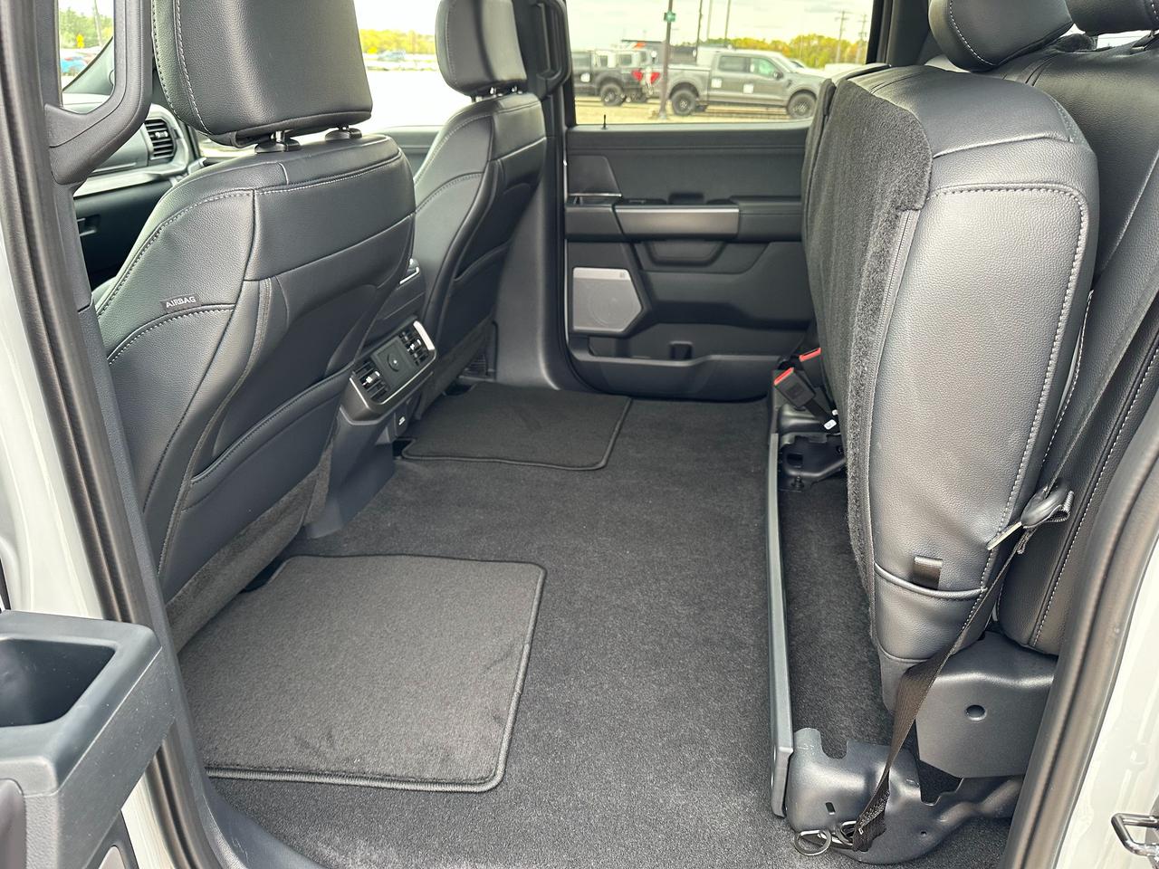 2026 Ford F-150 Lariat 4WD SuperCrew 5.5' Box Photo