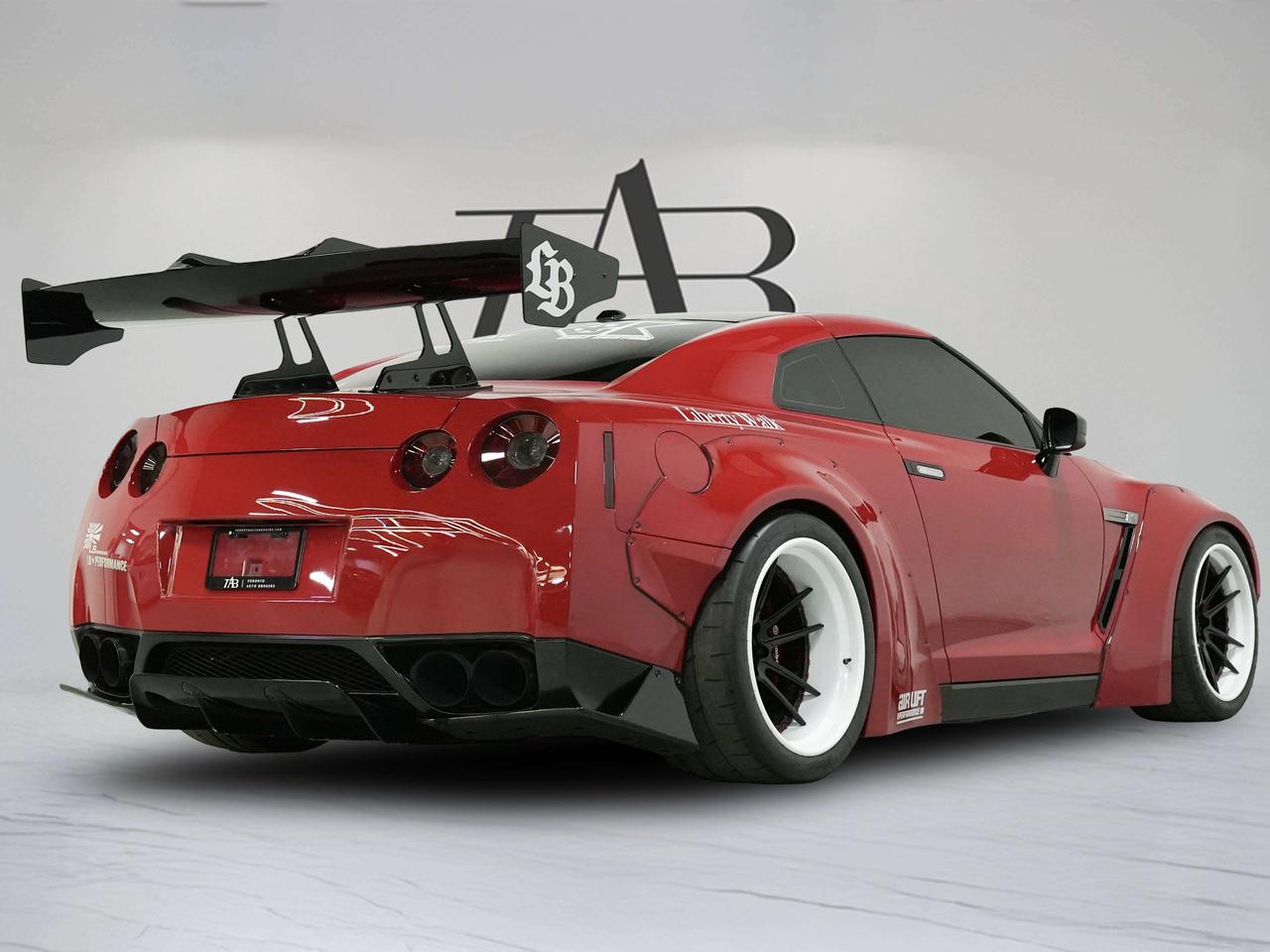 2011 Nissan GT-R LIBERTY WALK KIT | AIR SUSPENSION | LOW KMS Photo3