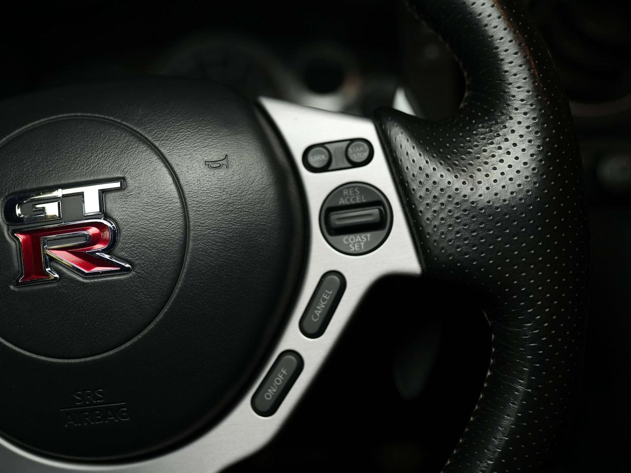 2011 Nissan GT-R LIBERTY WALK KIT | AIR SUSPENSION | LOW KMS Photo