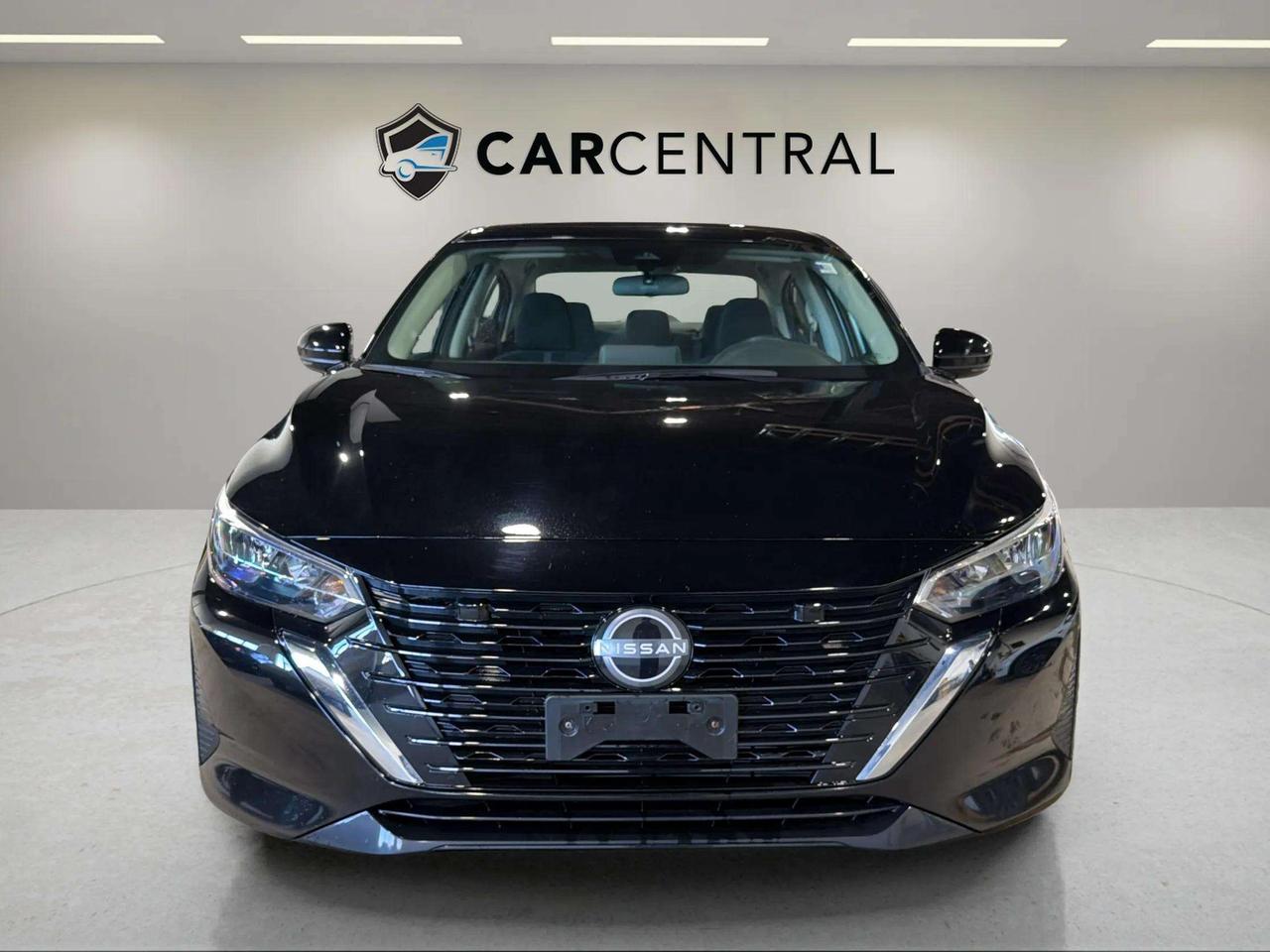 2024 Nissan Sentra SV| CLEAN CARFAX| HTD SEAT| BLIND SPOT| CARPLAY Photo