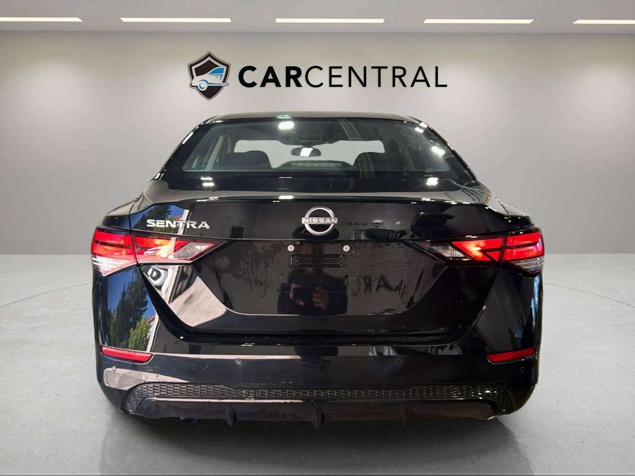 2024 Nissan Sentra S PLUS| CLEAN CARFAX| BLIND SPOT| HTD SEATS| Photo3