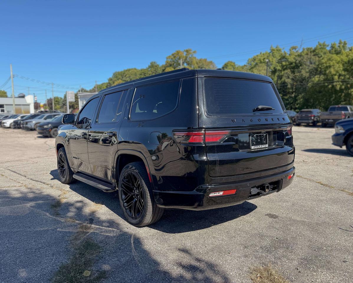 2024 Jeep Wagoneer Series II Carbide | NAVIGATION | REMOTE START | Photo