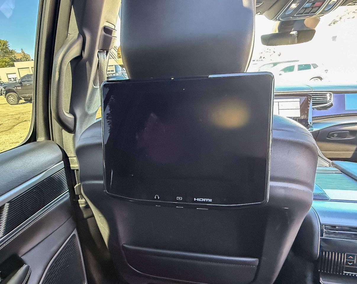 2024 Jeep Wagoneer Series II Carbide | NAVIGATION | REMOTE START | Photo