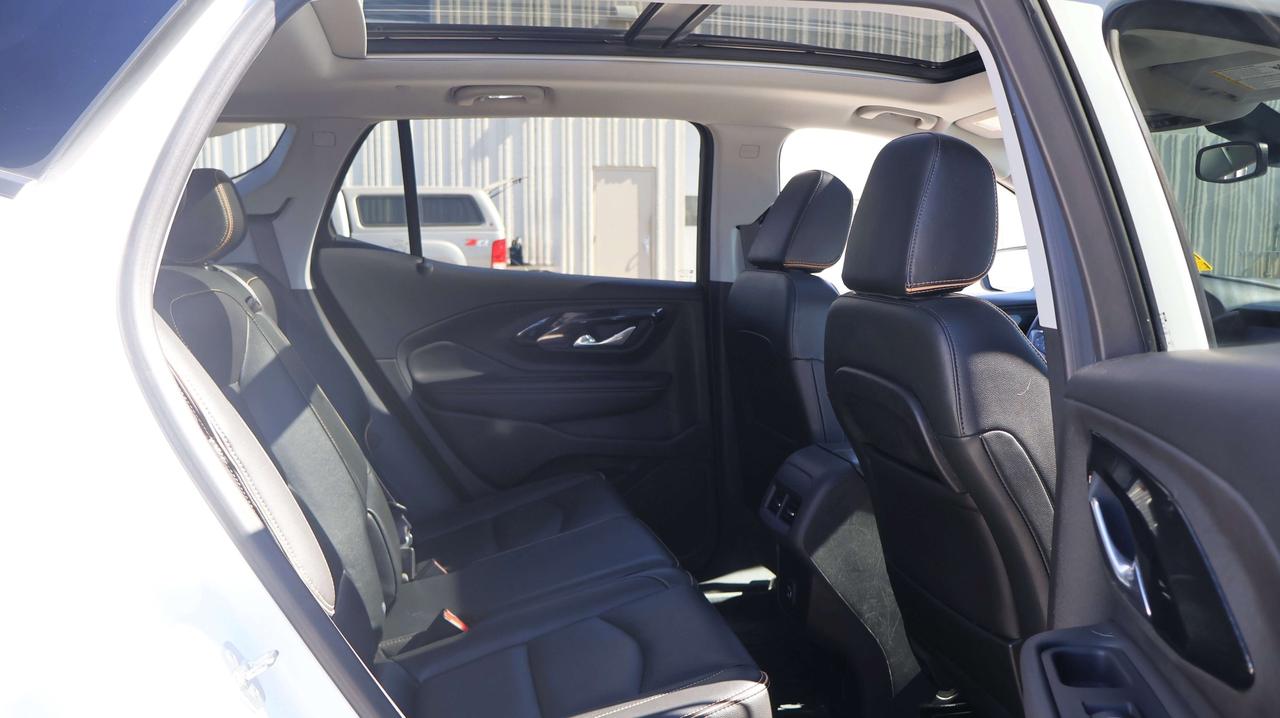 2024 GMC Terrain AT4 | Power Liftgate | Nav System Photo
