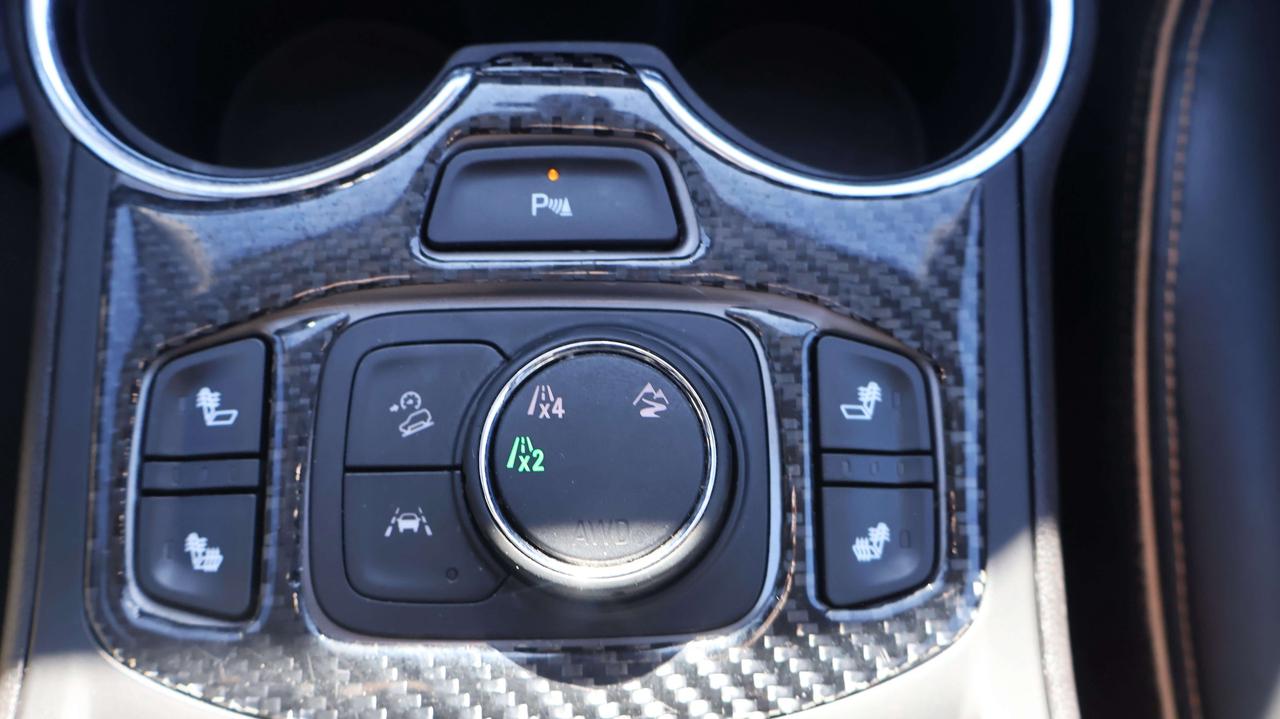 2024 GMC Terrain AT4 | Power Liftgate | Nav System Photo