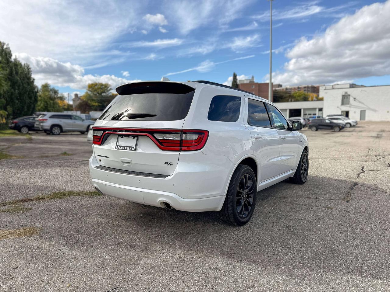 2022 Dodge Durango R/T | HEMI ORANGE PLUS PACKAGE | SUNROOF | Photo