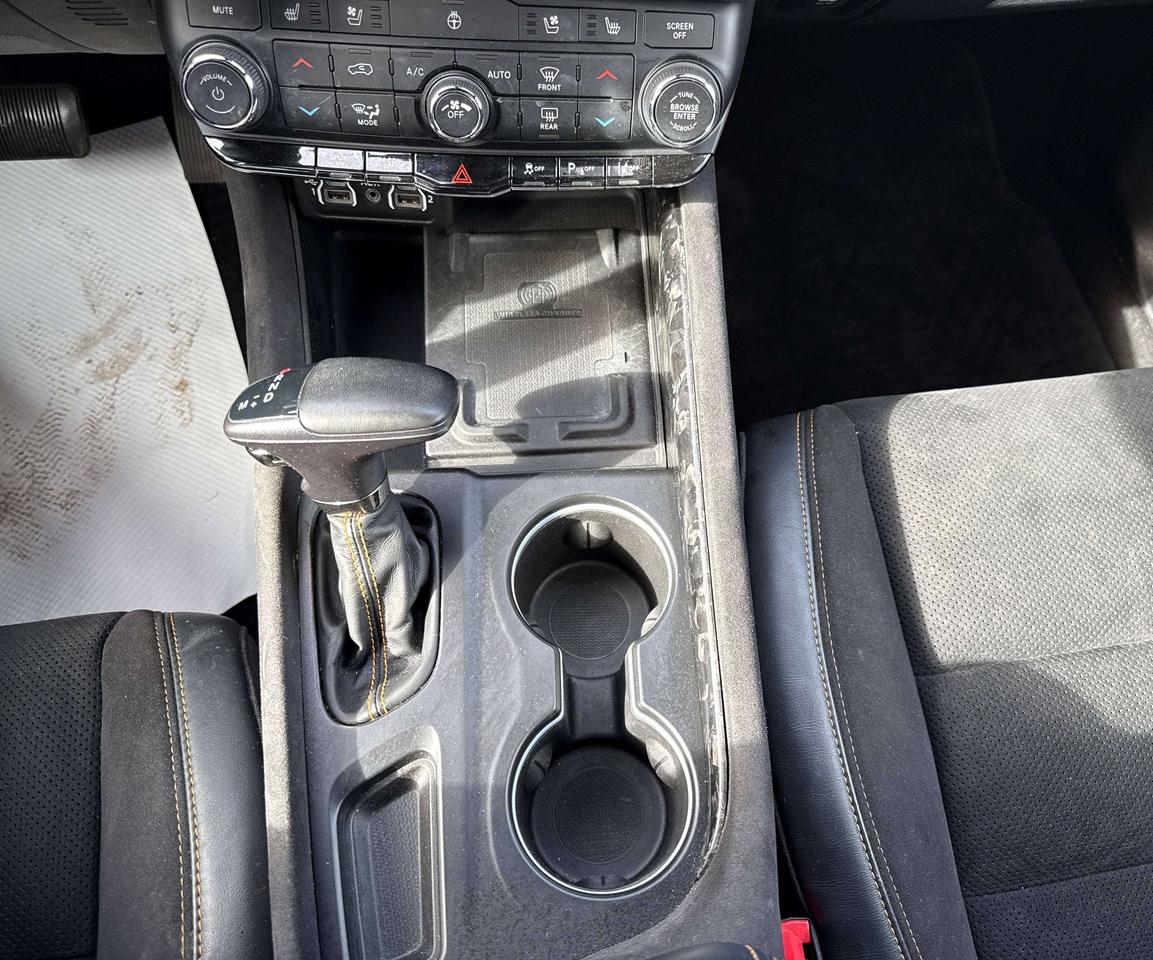 2022 Dodge Durango R/T | HEMI ORANGE PLUS PACKAGE | SUNROOF | Photo