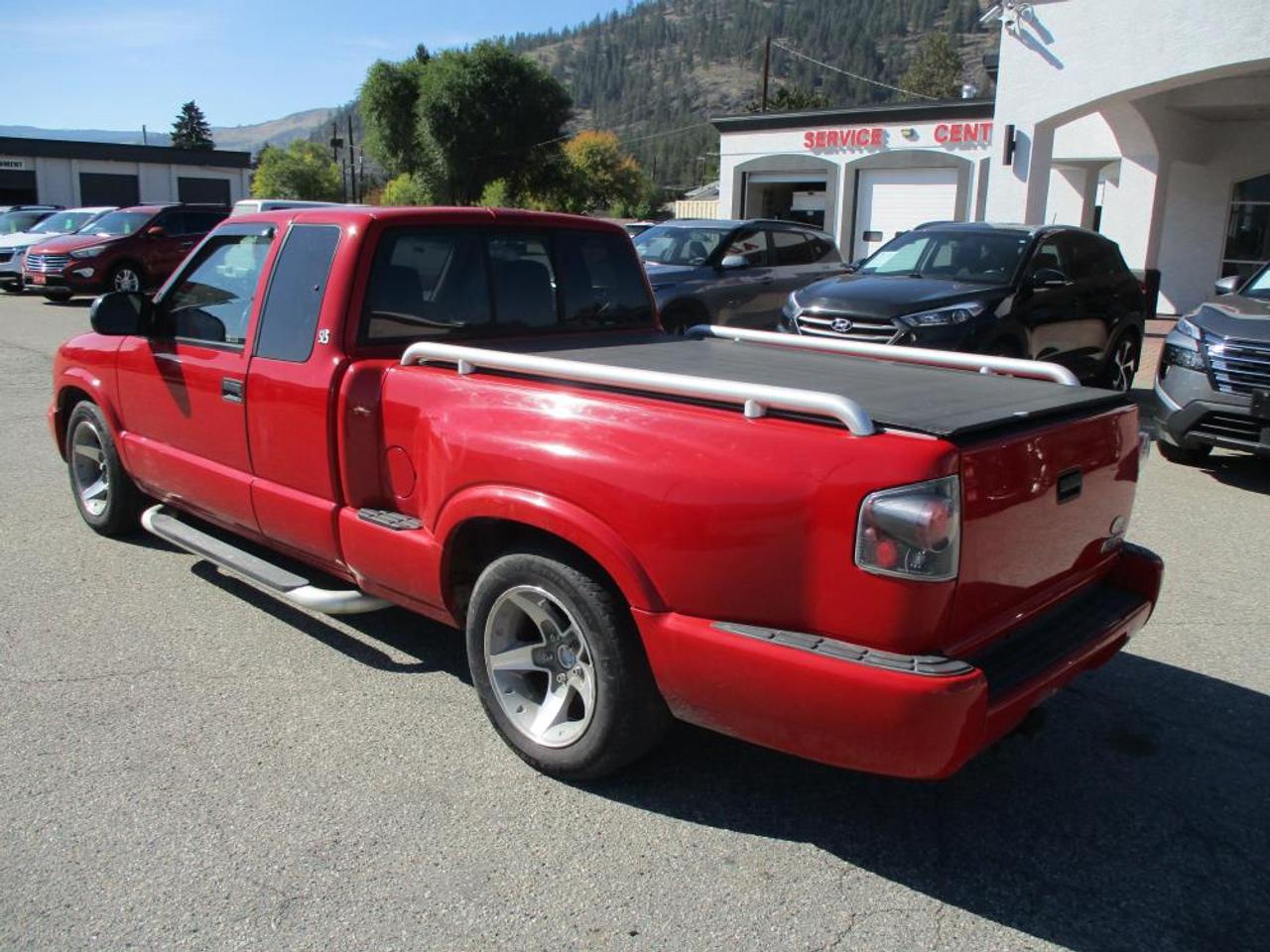2003 GMC Sonoma SLS Ext. Cab 2WD - Photo #6
