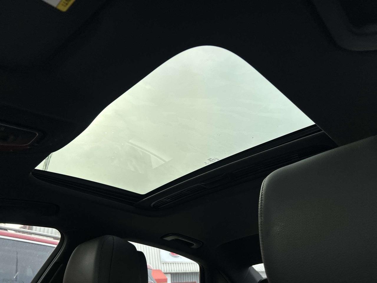 2019 Audi A4 PROGRESSIVE AWD | S-LINE | HTD LEATHER | SUNROOF Photo2