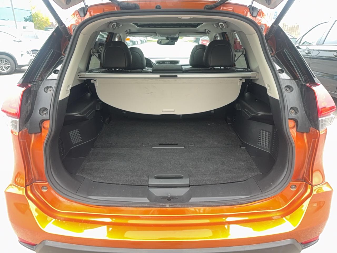 2017 Nissan Rogue SL Platinum